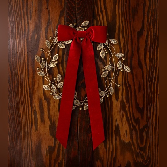 The Jilly Box Canvas n Decor: Golden Berry Metal Wreath NWT 11" - Picture 10 of 10